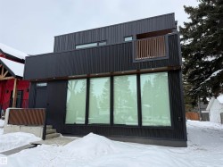 8815 142 Street  Edmonton, AB T5S 2H6