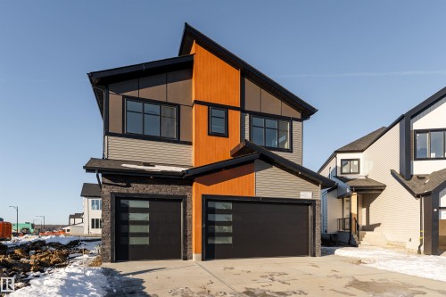 7077 Kiviaq Crescent, Edmonton, AB - Outdoor