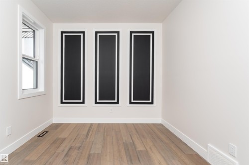 7077 Kiviaq Crescent, Edmonton, AB - Indoor Photo Showing Other Room