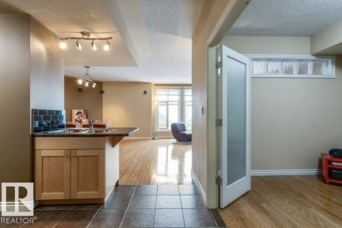 308 9020 Jasper Avenue, Edmonton, AB - Indoor Photo Showing Other Room