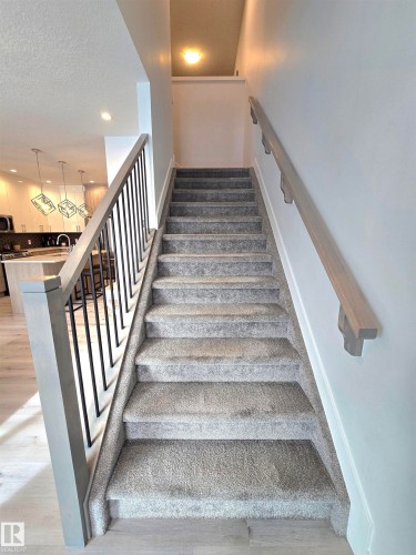 8040 Kiriak Link, Edmonton, AB - Indoor Photo Showing Other Room