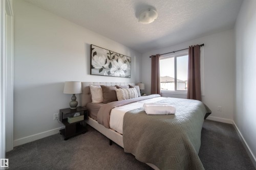8040 Kiriak Link, Edmonton, AB - Indoor Photo Showing Bedroom