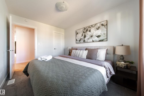 8040 Kiriak Link, Edmonton, AB - Indoor Photo Showing Bedroom