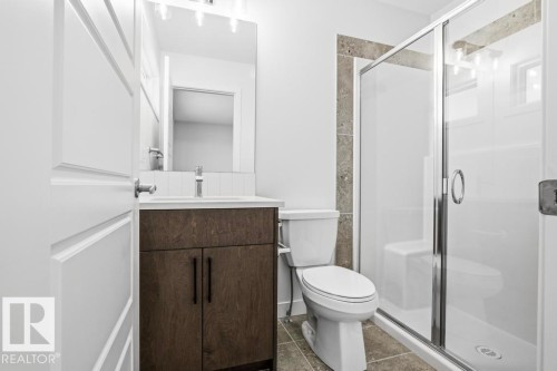 8636 Edgemont Link, Edmonton, AB - Indoor Photo Showing Bathroom