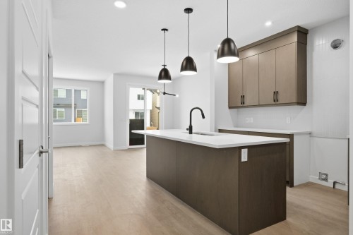 8964 Elves Loop, Edmonton, AB - Indoor Photo Showing Kitchen