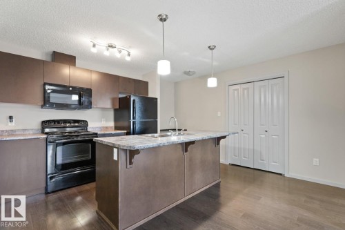 419 344 Windermere Road, Edmonton, AB - Indoor Photo Showing Kitchen