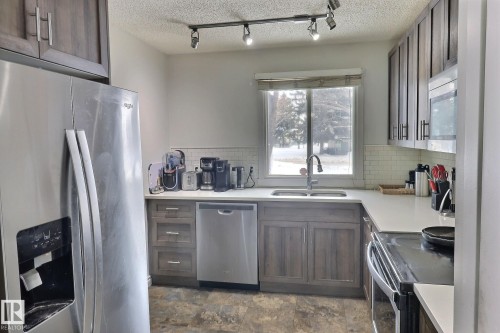 18285 84 Avenue, Edmonton, AB - Indoor Photo Showing Kitchen With Double Sink