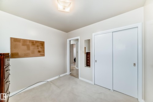 3629 117 Avenue, Edmonton, AB - Indoor Photo Showing Other Room