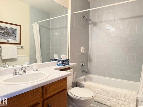 1 Bamber Place, Leduc, AB - Indoor Photo Showing Bathroom