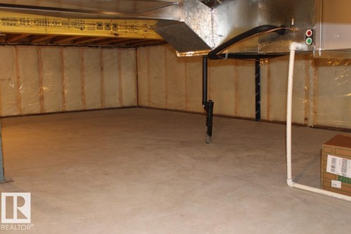 View of unfinished basement - 22 6519 46 Street, Wetaskiwin, AB - Indoor Photo Showing Basement