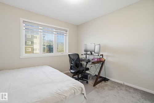 529 Crystallina Nera Drive, Edmonton, AB - Indoor Photo Showing Bedroom