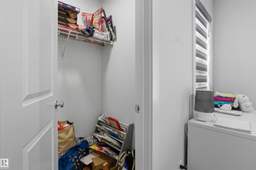 3888 Chrustawka Place, Edmonton, AB - Indoor Photo Showing Laundry Room