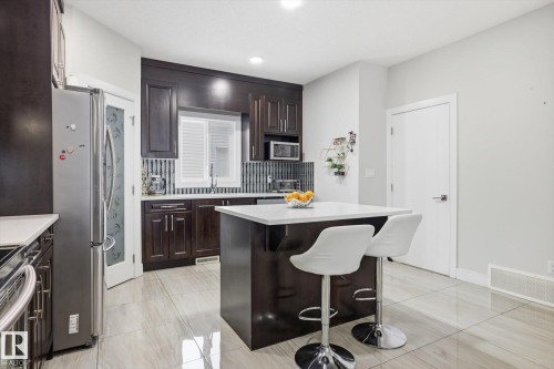 1005 Mcconachie Boulevard, Edmonton, AB - Indoor Photo Showing Kitchen With Stainless Steel Kitchen With Upgraded Kitchen