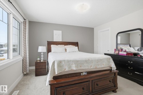1005 Mcconachie Boulevard, Edmonton, AB - Indoor Photo Showing Bedroom