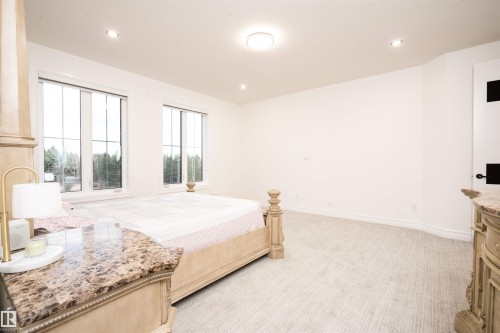 50452 Rge Rd 245, Rural Leduc County, AB - Indoor Photo Showing Bedroom