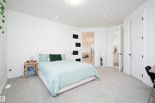 50452 Rge Rd 245, Rural Leduc County, AB - Indoor Photo Showing Bedroom