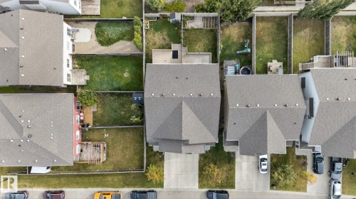 Aerial view of residential area - 1717 Chapman Way, Edmonton, AB - 