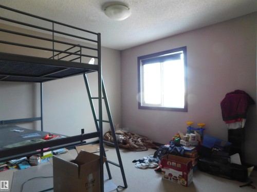 1239 Mckinney Crest, Edmonton, AB - Indoor Photo Showing Other Room