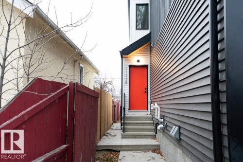 Entrance to property - 11738 91 Street Nw, Edmonton, AB - Outdoor
