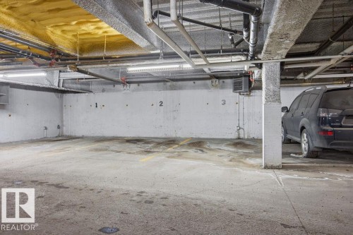 112 1238 Windermere Way, Edmonton, AB - Indoor Photo Showing Garage