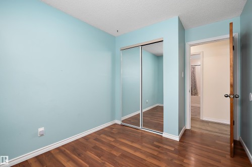 3207 107 Avenue, Edmonton, AB - Indoor Photo Showing Other Room