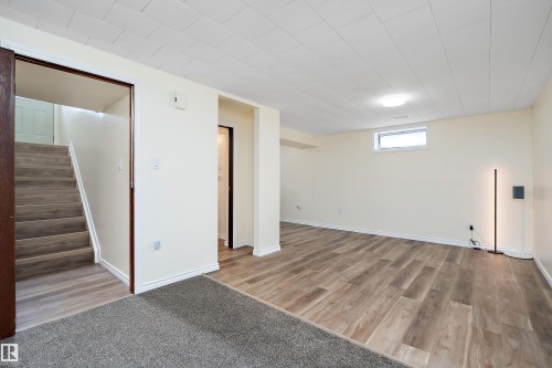 3207 107 Avenue, Edmonton, AB - Indoor Photo Showing Other Room