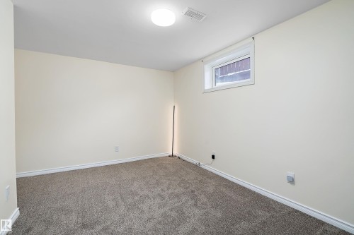 3207 107 Avenue, Edmonton, AB - Indoor Photo Showing Other Room