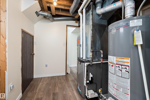 3207 107 Avenue, Edmonton, AB - Indoor Photo Showing Basement