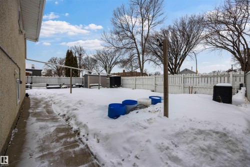 7918 121 Avenue, Edmonton, AB - Outdoor