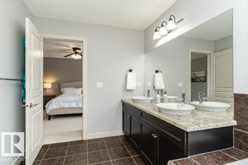 2719 Anderson Crescent, Edmonton, AB 