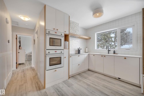 11005 155 Street, Edmonton, AB - Indoor Photo Showing Kitchen