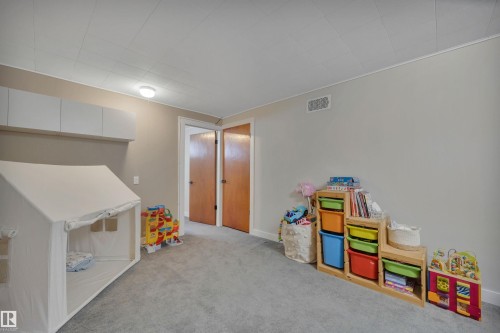 11005 155 Street, Edmonton, AB - Indoor