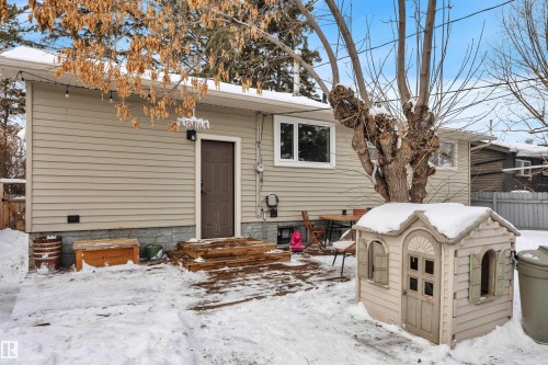 11005 155 Street, Edmonton, AB - Outdoor