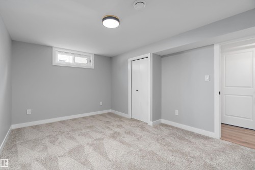 9239 Ottewell Road, Edmonton, AB - Indoor Photo Showing Other Room