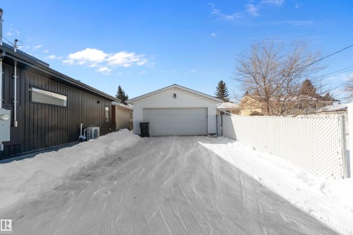 9239 Ottewell Road, Edmonton, AB - Outdoor