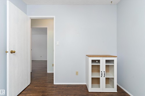 1511 104 Street, Edmonton, AB - Indoor Photo Showing Other Room