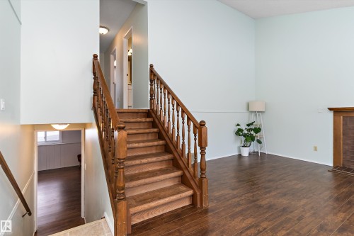 1511 104 Street, Edmonton, AB - Indoor Photo Showing Other Room