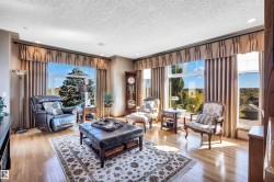 11 65 OAKMONT Drive  St. Albert, AB T8N 6S3