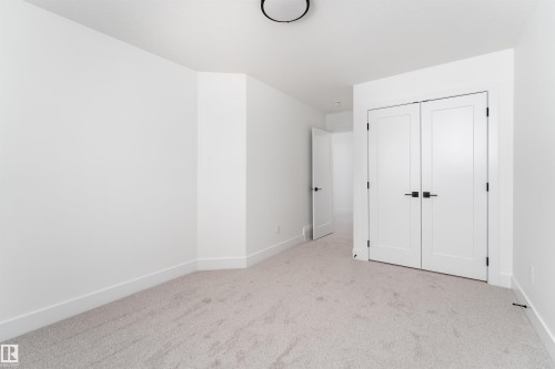 3103 Magpie Way, Edmonton, AB - Indoor Photo Showing Other Room