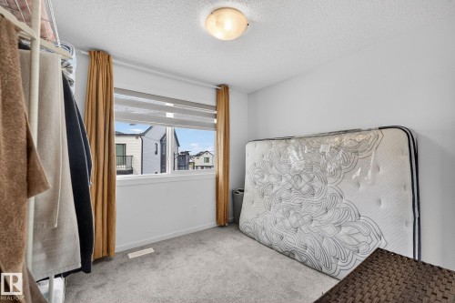 46 850 Secord Boulevard, Edmonton, AB - Indoor