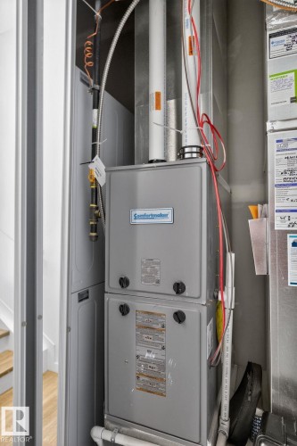 46 850 Secord Boulevard, Edmonton, AB - Indoor Photo Showing Basement