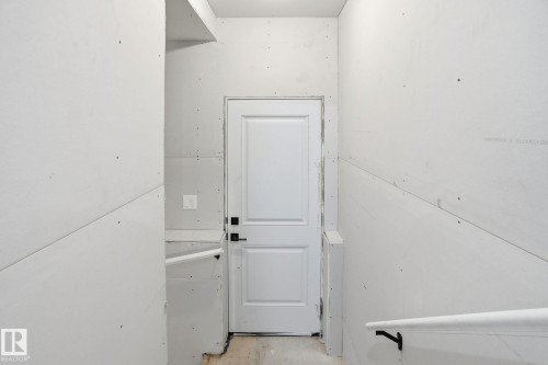 View of entryway - 3294 Chernowski Way, Edmonton, AB - Indoor Photo Showing Other Room