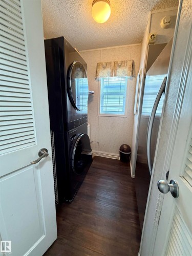 1 Jutland Crescent, Stony Plain, AB - Indoor