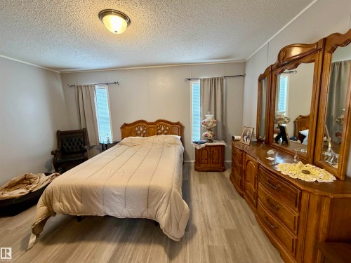 1 Jutland Crescent, Stony Plain, AB - Indoor Photo Showing Bedroom