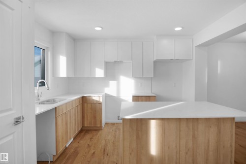 275 Deer Valley Drive, Leduc, AB - Indoor Photo Showing Kitchen