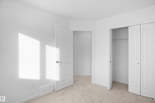 275 Deer Valley Drive, Leduc, AB - Indoor Photo Showing Other Room