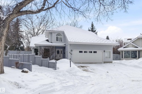View of front facade with an attached garage - 326 O'Connor Close, Edmonton, AB - Outdoor With Facade
