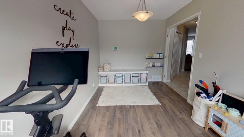 24 Pipestone Drive, Devon, AB - Indoor