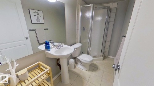 24 Pipestone Drive, Devon, AB - Indoor Photo Showing Bathroom