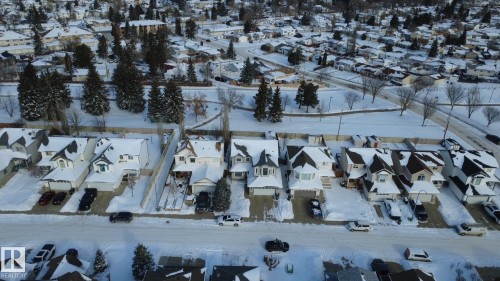 24 Pipestone Drive, Devon, AB - Outdoor With View